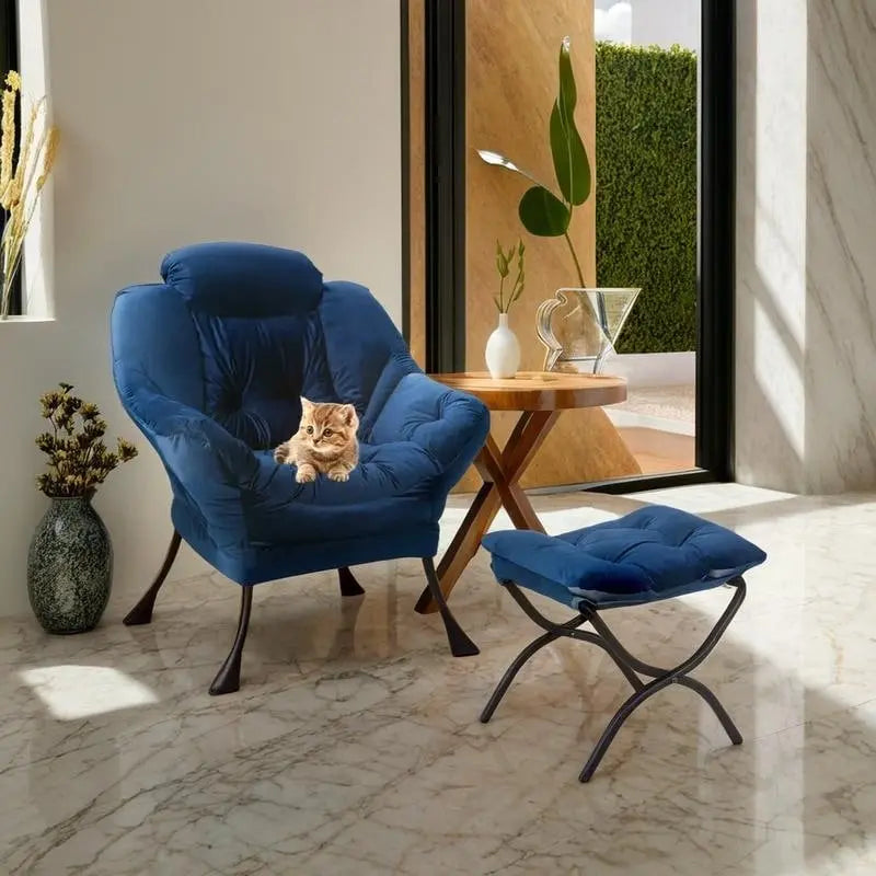 Velvet fauteuil met opklapbare voetenbank
