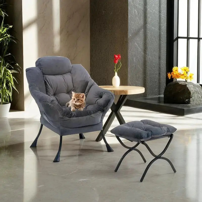 Velvet fauteuil met opklapbare voetenbank