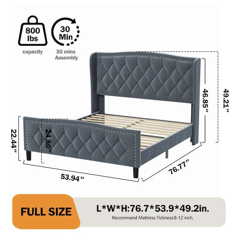 Tweepersoons bed met fluwelen bekleding, gewatteerd hoofdbord met zijpanelen en houten lattenbodem