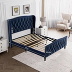 Tweepersoons bed met fluwelen bekleding, gewatteerd hoofdbord met zijpanelen en houten lattenbodem