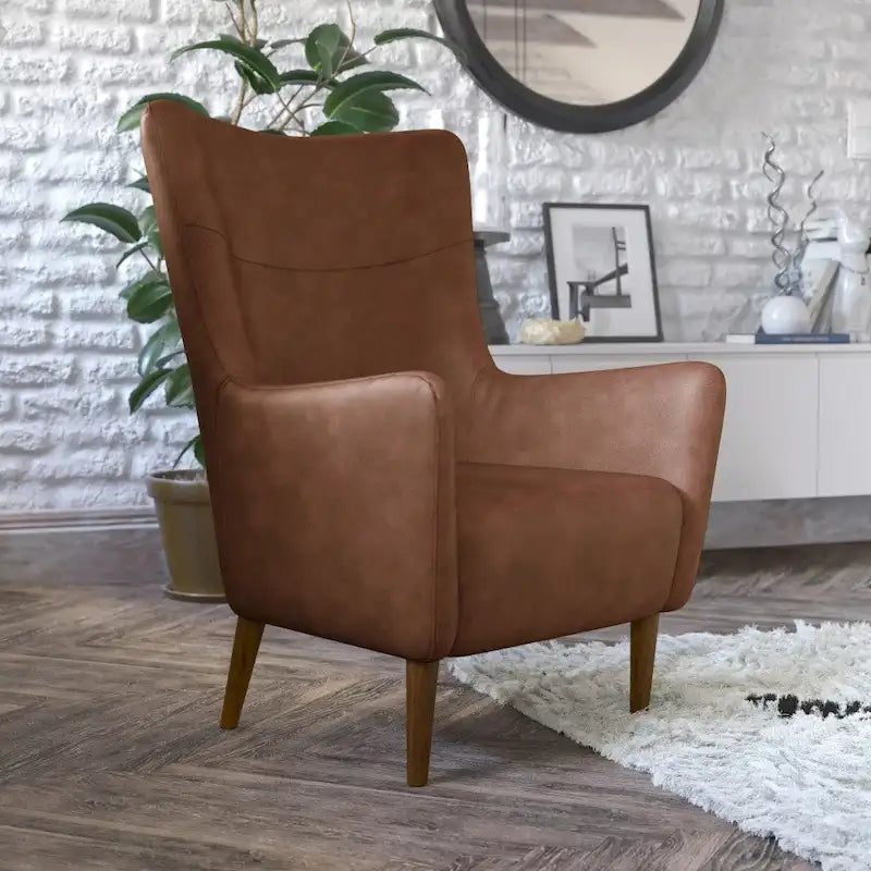 Gestoffeerde oorfauteuil met houten frame en poten