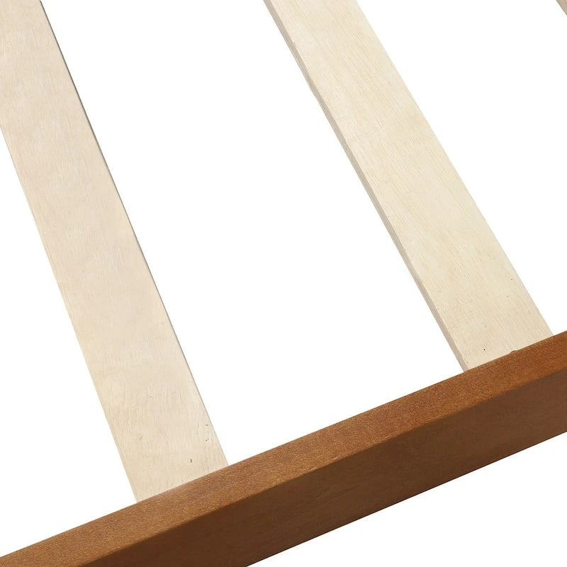 Tweepersoons houten platformbed met hoofdbord en voetbord