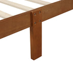 Tweepersoons houten platformbed met hoofdbord en voetbord