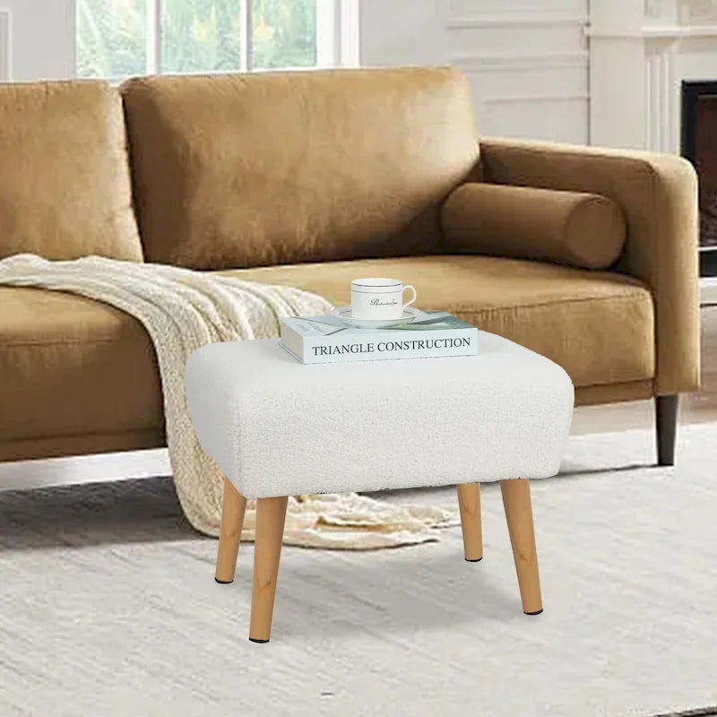 Voetenbankje met houten poten