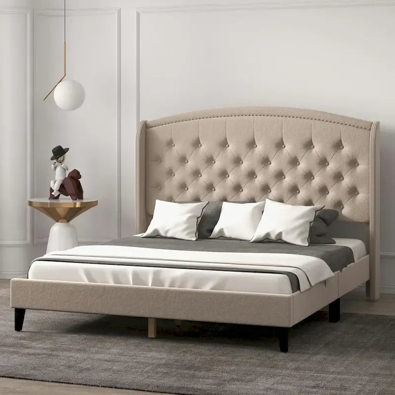 Gestoffeerd bedframe met hoofdbord met vleugels, tweepersoonsformaat
