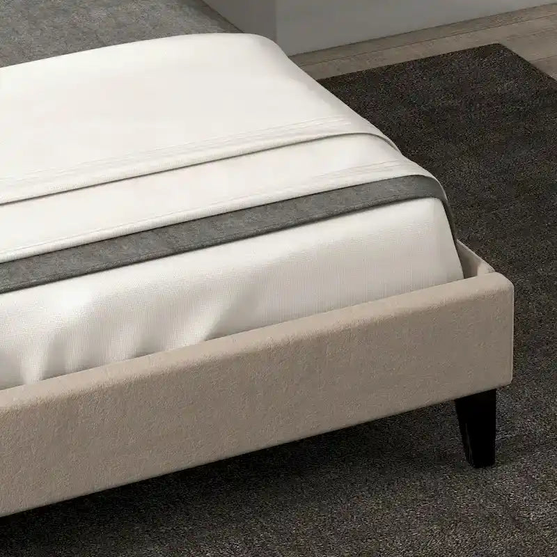 Gestoffeerd bedframe met hoofdbord met vleugels, tweepersoonsformaat
