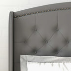 Gestoffeerd bedframe met hoofdbord met vleugels, tweepersoonsformaat