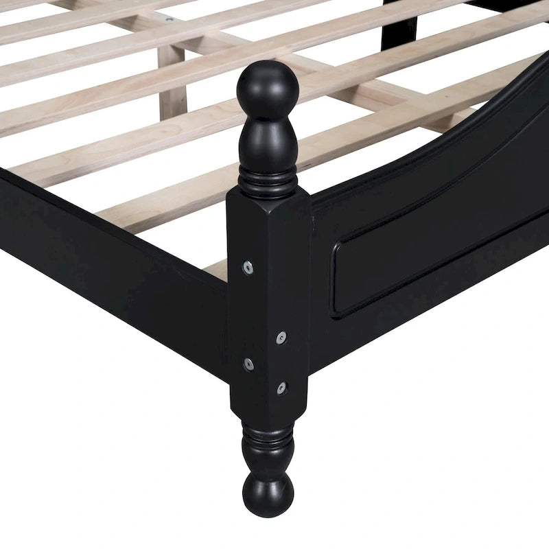 Houten bedframe in retrostijl met hoofdeinde